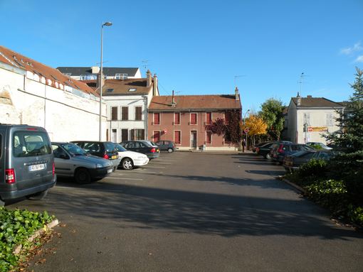  parking, rue Siret